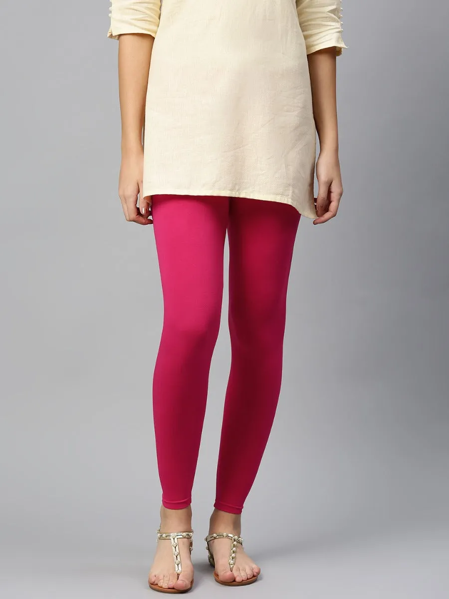 Attractive Fuschia Cotton Solid Ankle Length Legging