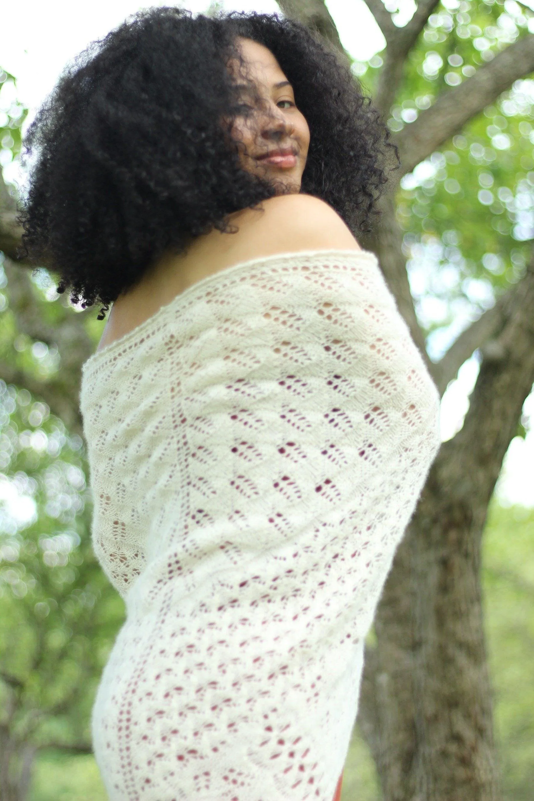 Bee Fields Triangle Shawl <br/><small>knitting pattern</small>