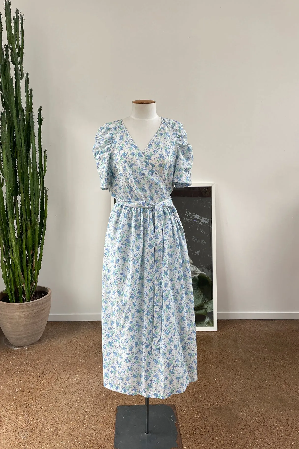 Bellis dress, blue flora