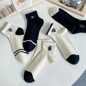 Black and White cotton socks gift Women Winter Socks gift flowers Korean Japanese floral