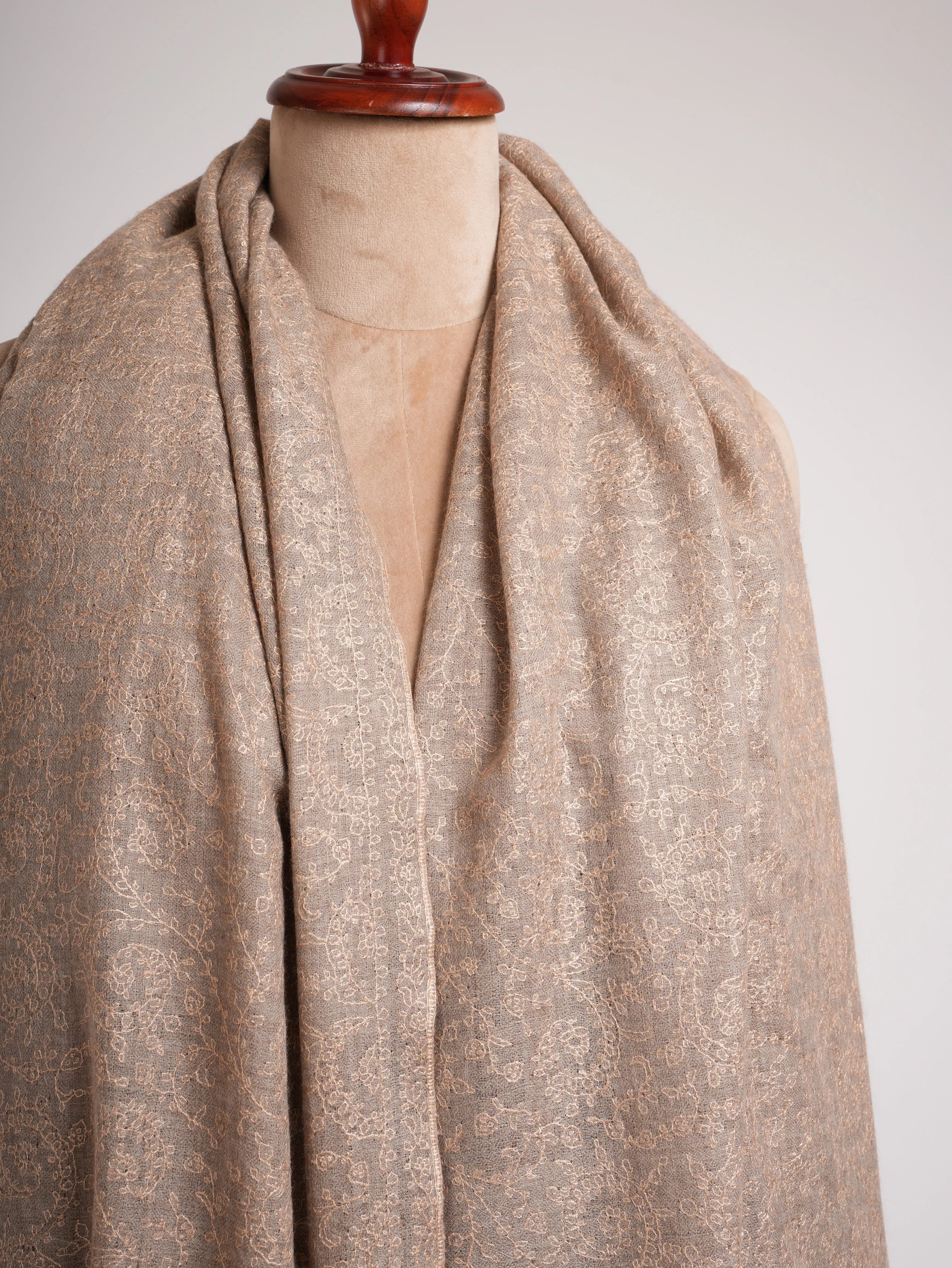 Bulky Natural Grey Sozni Embroidered Pashmina Shawl