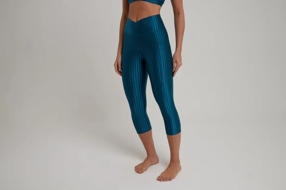 Capri Legging with Pockets - AQUA QUEEN