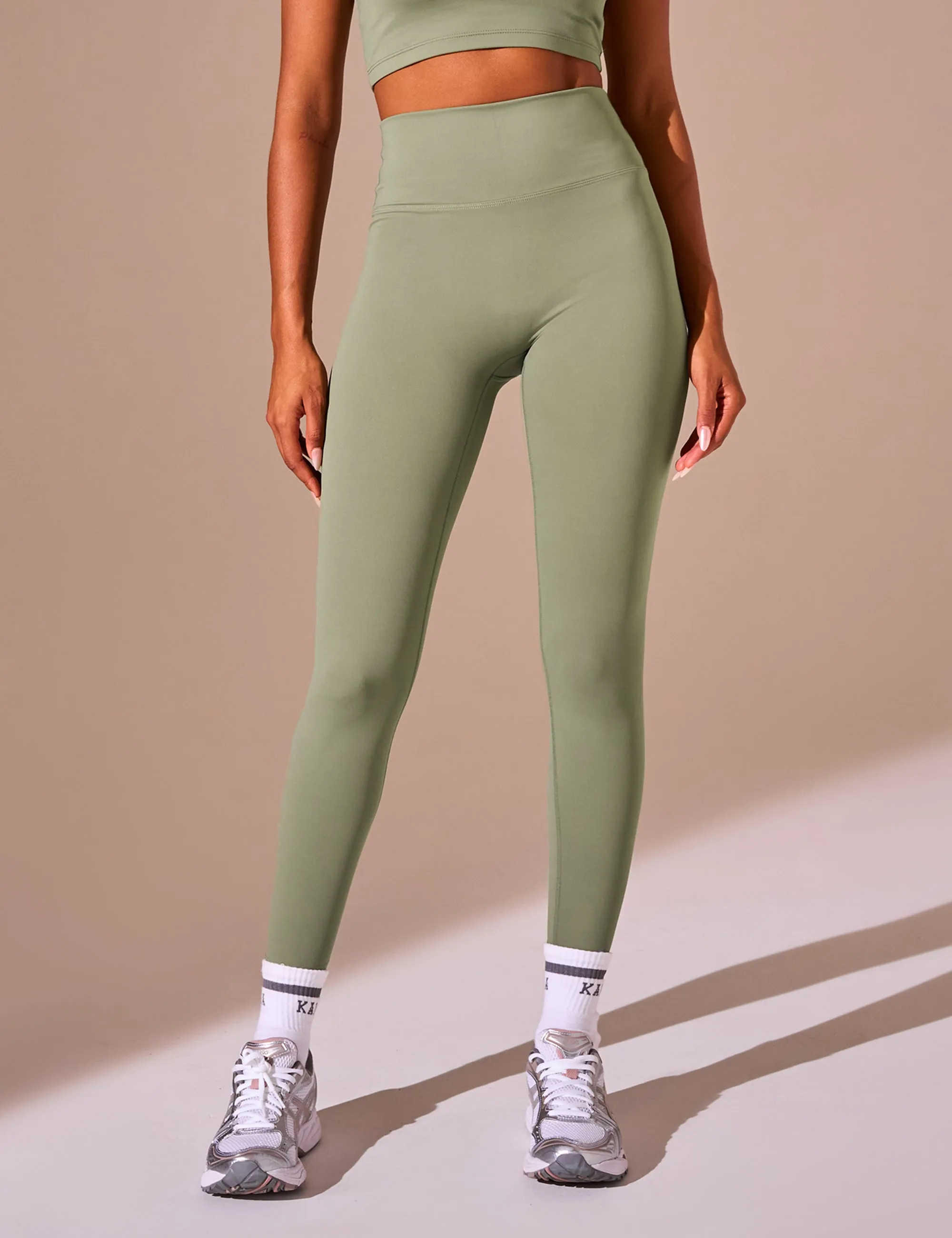 Kaiia Sculpt Leggings Khaki