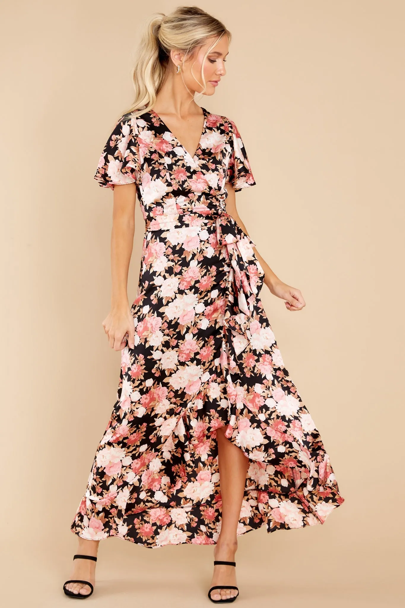 Lyrics Of Luxury Black Floral Print Maxi Dress