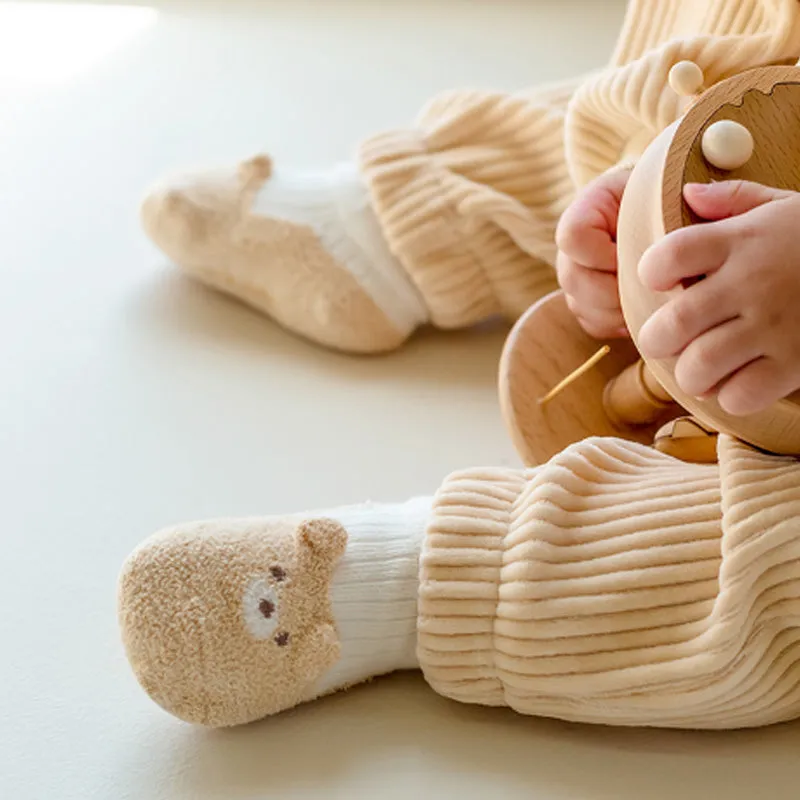 Neia Winter Baby Socks