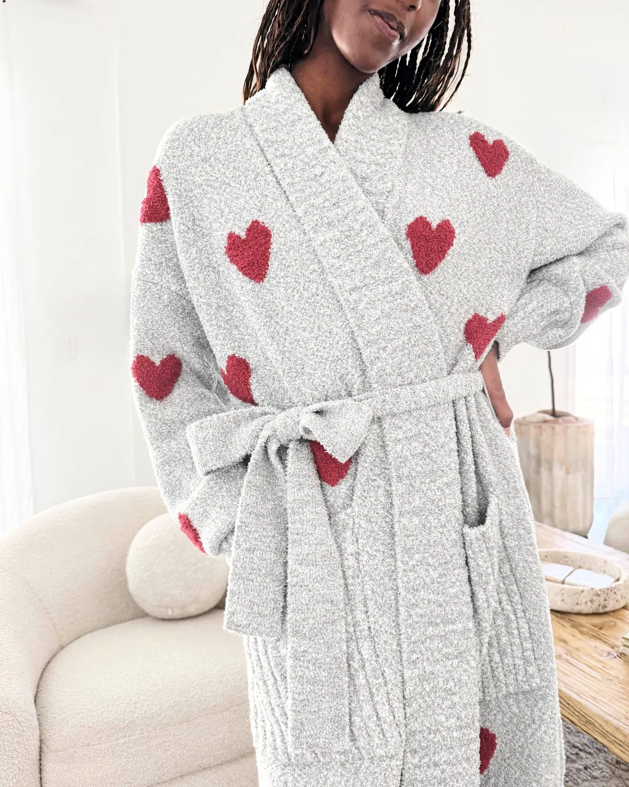 Pomona Fuzzy Yarn Hearts Robe