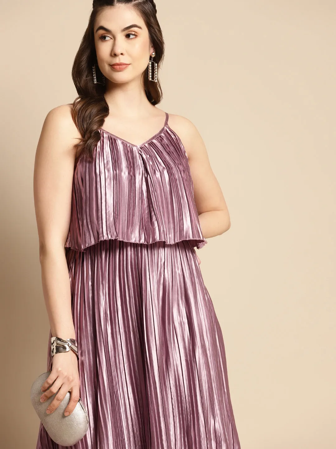 Pre pleated flare yoke maxi dress