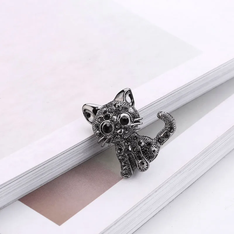 Stylish Antique Silver Cat Brooch  Perfect for CoatsShirts