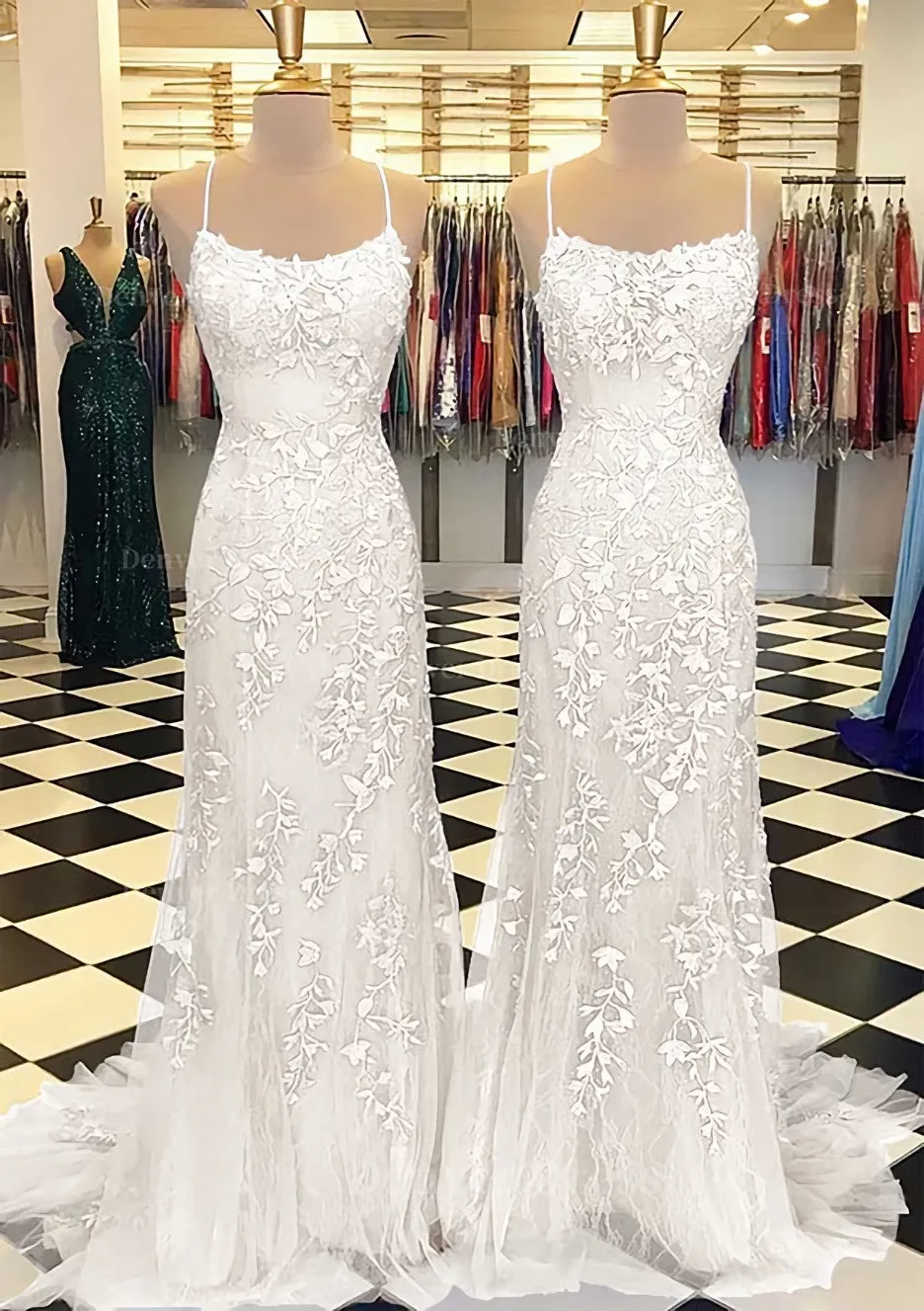 Trumpet/Mermaid Scoop Neck Sleeveless Sweep Train Lace Prom Dress With Crystal