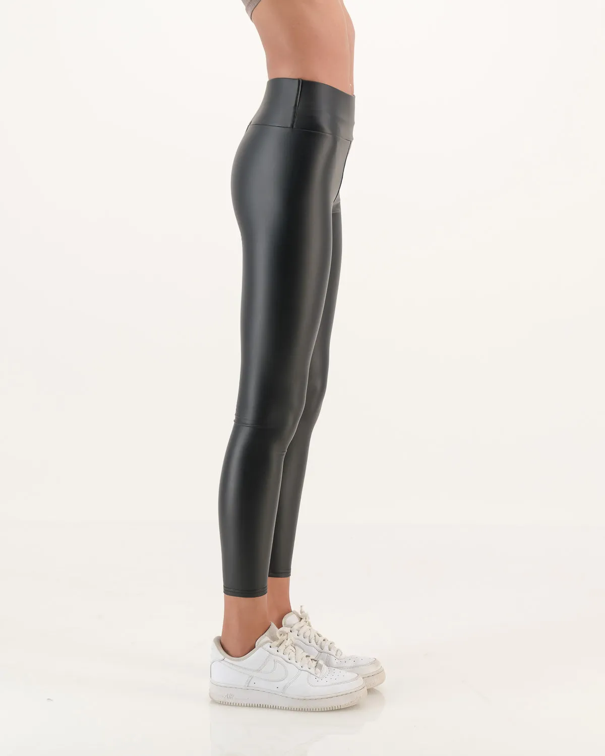 Vegan Leather Leggings Matte Black