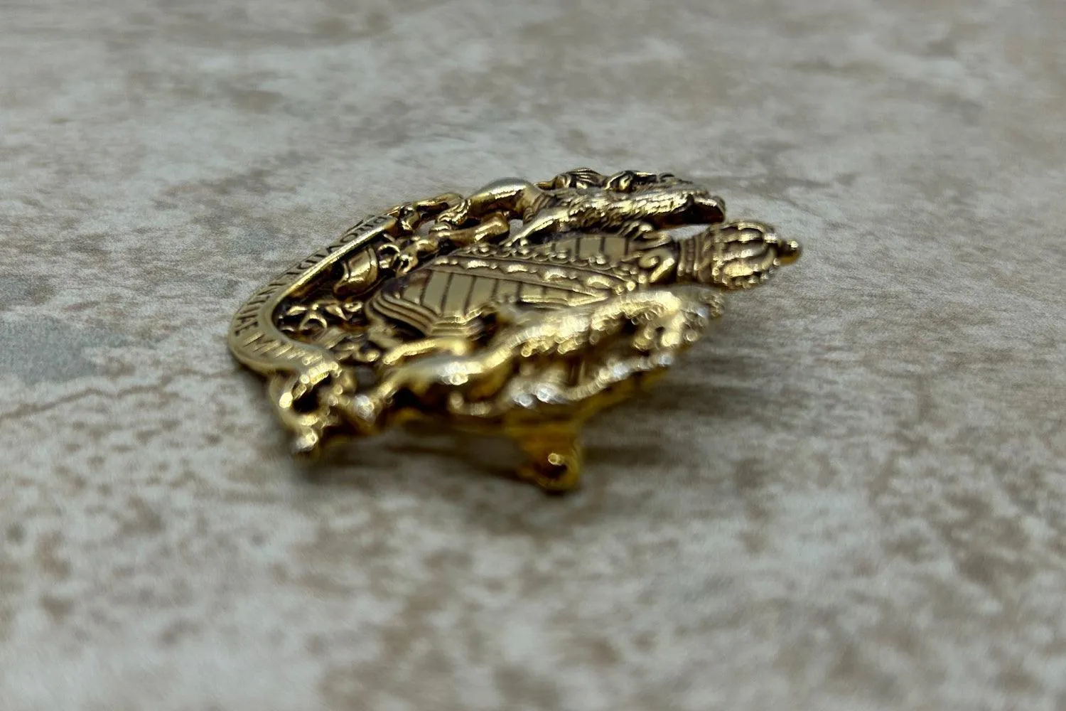 Vintage Paquetta Gold Coat of Arms "Providentiae Memor" Brooch